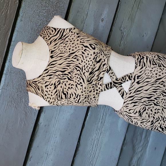 Vintage 1980s Leopard Crisscross Cutout Midriff Pencil Dress sz XS Women's - Picture 3 of 9